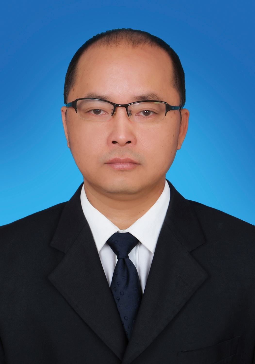 戴雄飛
